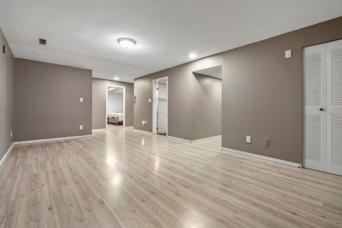 101-1180 Falcon Drive, Coquitlam, BC 