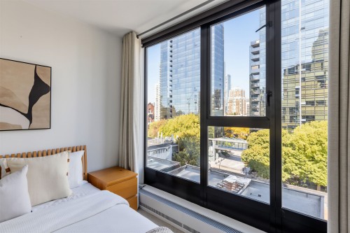 1002-1133 Hornby Street, Vancouver, BC 