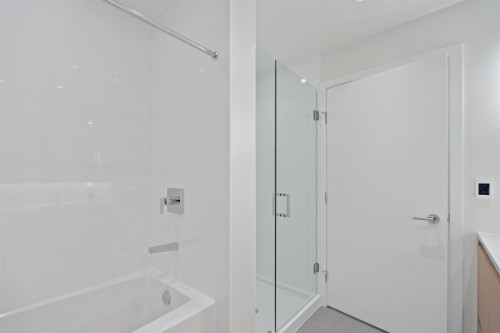 656-8575 Rivergrass Drive, Vancouver, BC 