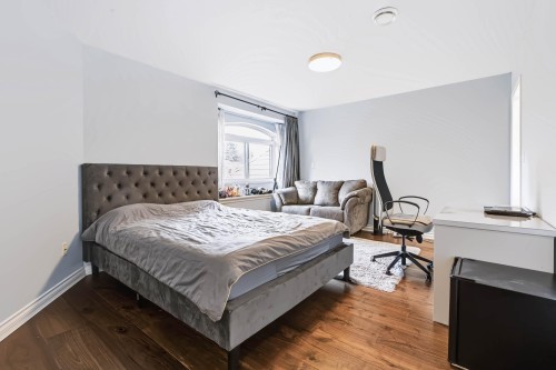 9940 Bates Road, Richmond, BC 