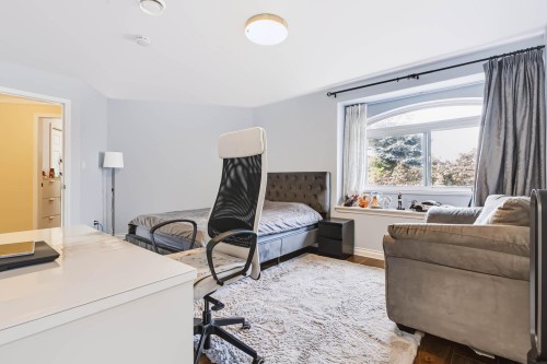 9940 Bates Road, Richmond, BC 