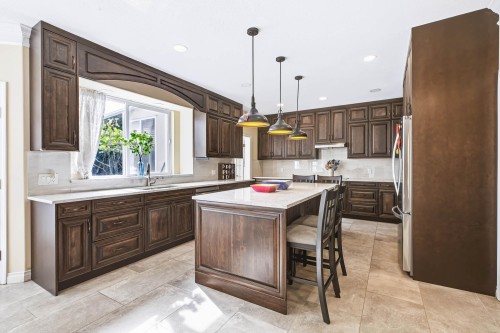 9940 Bates Road, Richmond, BC 