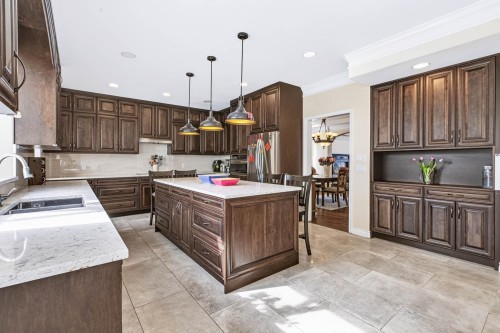 9940 Bates Road, Richmond, BC 