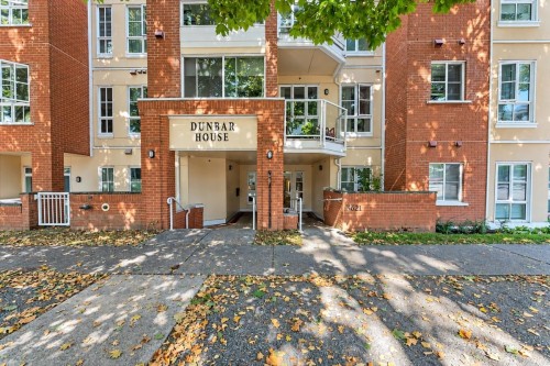 104-3621 26Th Avenue W, Vancouver, BC 