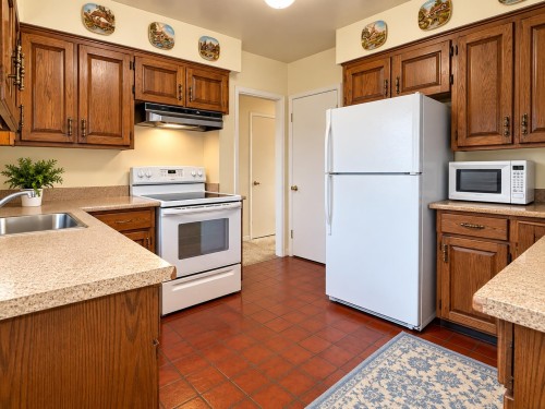 4557 Venables Street, Burnaby, BC 