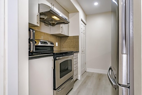 1-1328 W 73Rd Avenue, Vancouver, BC 