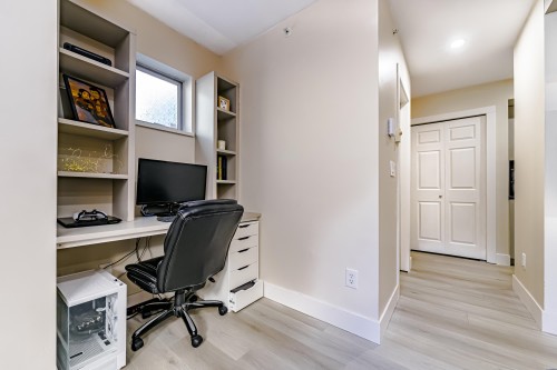 1-1328 W 73Rd Avenue, Vancouver, BC 