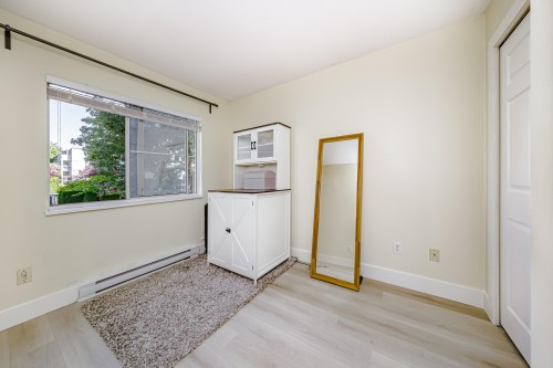 1-1328 W 73Rd Avenue, Vancouver, BC 