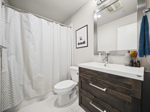 301-2465 Wilson Avenue, Port Coquitlam, BC 