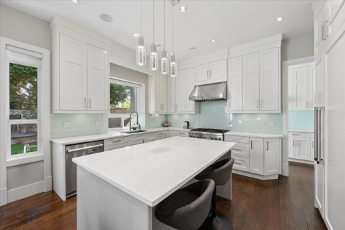7200 Cavelier Court, Richmond, BC 