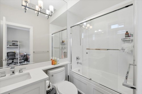 7200 Cavelier Court, Richmond, BC 
