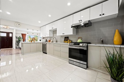 4936 Barker Crescent, Burnaby, BC 