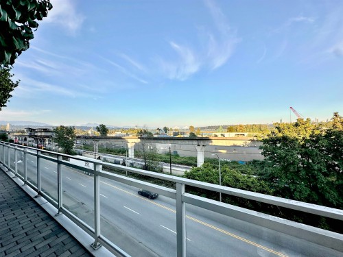 203-200 Nelson'S Crescent, New Westminster, BC 