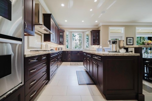 1056 Ravenswood Drive, Anmore, BC 