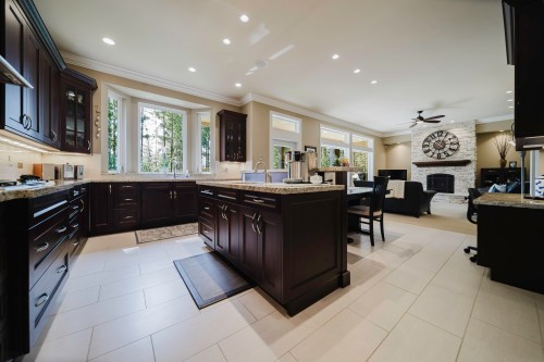1056 Ravenswood Drive, Anmore, BC 