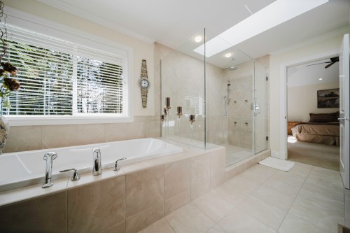 1056 Ravenswood Drive, Anmore, BC 