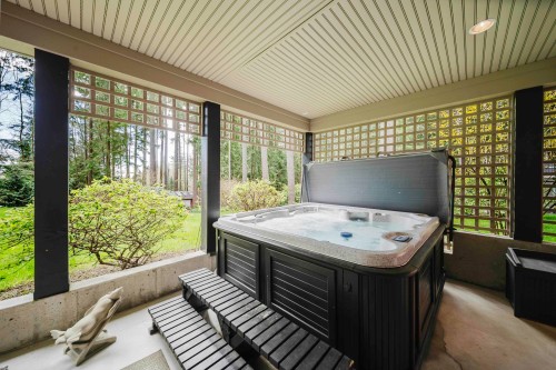 1056 Ravenswood Drive, Anmore, BC 