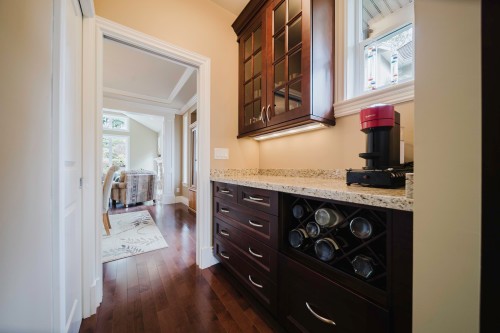 1056 Ravenswood Drive, Anmore, BC 
