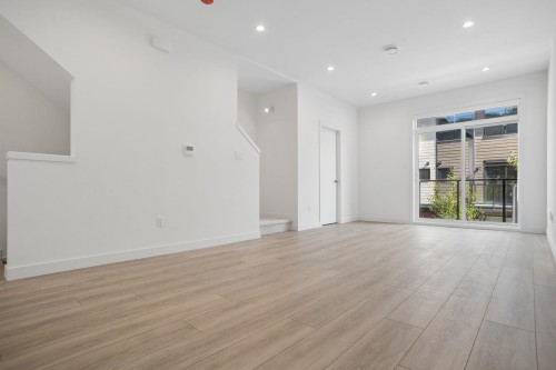 23-4337 Boundary Road, Richmond, BC 
