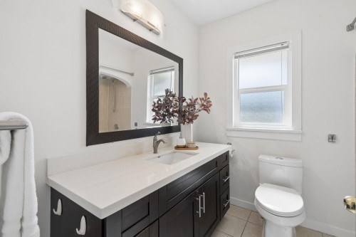 2288 Kings Avenue, West Vancouver, BC 