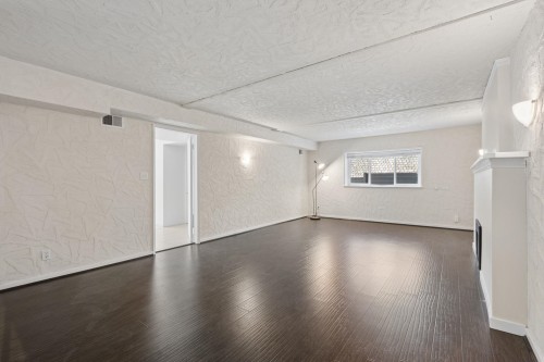 2288 Kings Avenue, West Vancouver, BC 