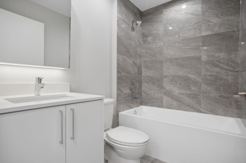 35-4337 Boundary Road, Richmond, BC 