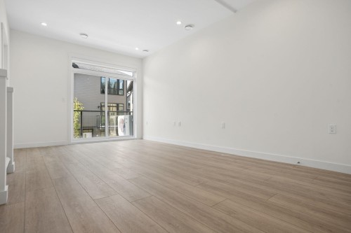 35-4337 Boundary Road, Richmond, BC 