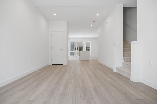 35-4337 Boundary Road, Richmond, BC 