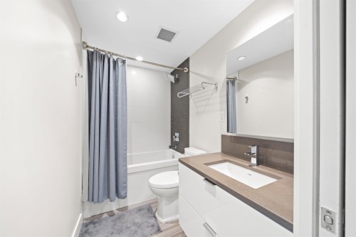342-1777 7Th Avenue W, Vancouver, BC 