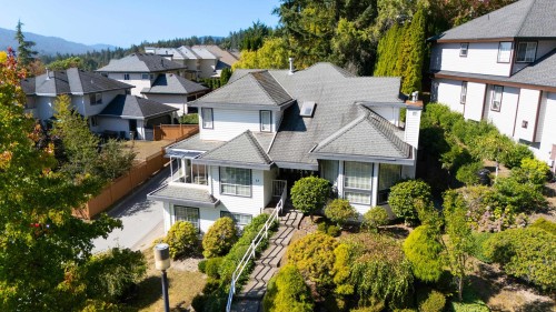 13 Timbercrest Drive, Port Moody, BC 