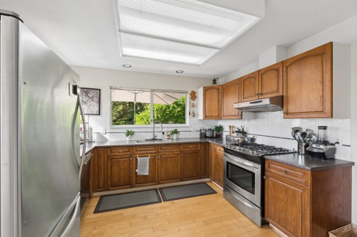 13 Timbercrest Drive, Port Moody, BC 