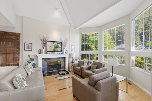 13 Timbercrest Drive, Port Moody, BC 