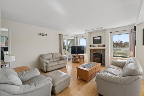 13 Timbercrest Drive, Port Moody, BC 