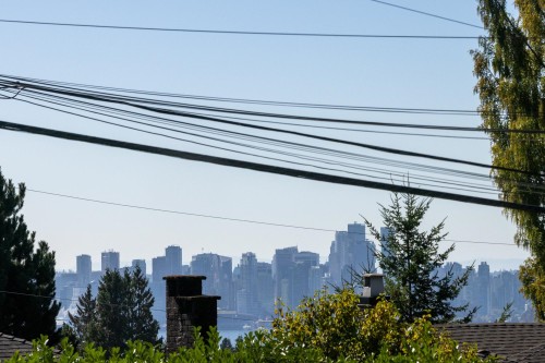 424 Queens Road W, North Vancouver, BC 