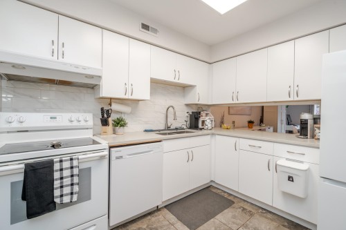 7363 Capistrano Drive, Burnaby, BC 