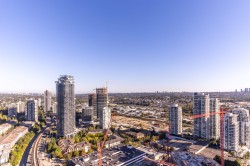 3303-1955 Alpha Way Burnaby, BC V5C 0K6