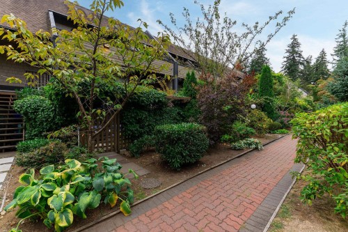 204-7377 Salisbury Avenue, Burnaby, BC 