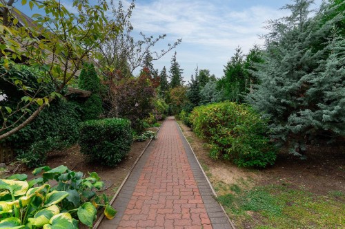 204-7377 Salisbury Avenue, Burnaby, BC 