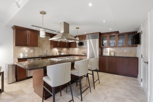 1260 Richards Street, Vancouver, BC 