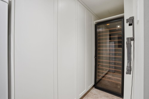 1260 Richards Street, Vancouver, BC 