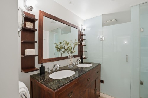 1260 Richards Street, Vancouver, BC 