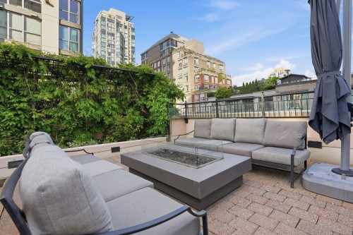 1260 Richards Street, Vancouver, BC 