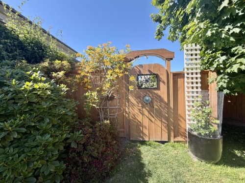 910 Oceanmount Boulevard, Gibsons, BC 