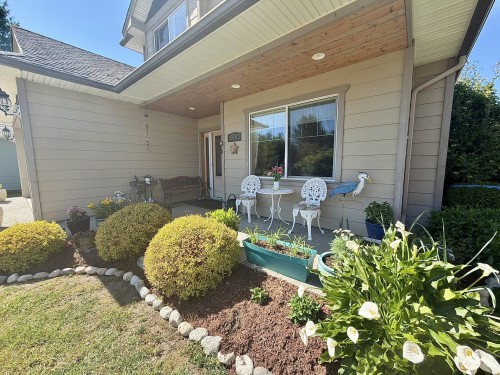 910 Oceanmount Boulevard, Gibsons, BC 