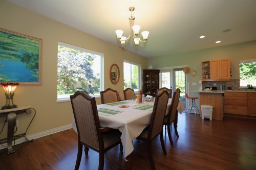 910 Oceanmount Boulevard, Gibsons, BC 