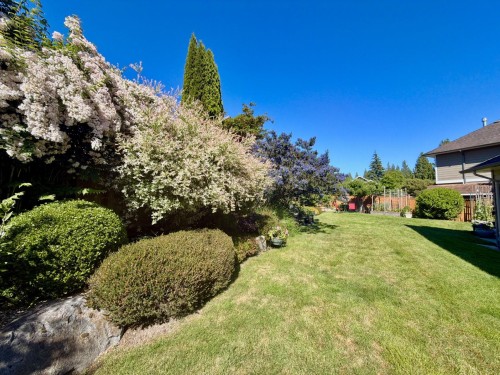 910 Oceanmount Boulevard, Gibsons, BC 