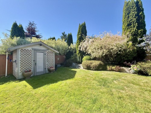 910 Oceanmount Boulevard, Gibsons, BC 