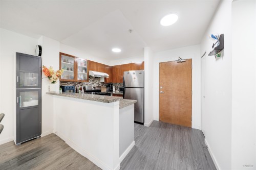305-8120 Jones Road, Richmond, BC 