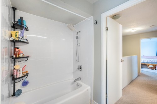 46-1240 Falcon Drive, Coquitlam, BC 
