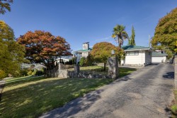 3681 Mcgill Street Vancouver, BC V5K 1J3